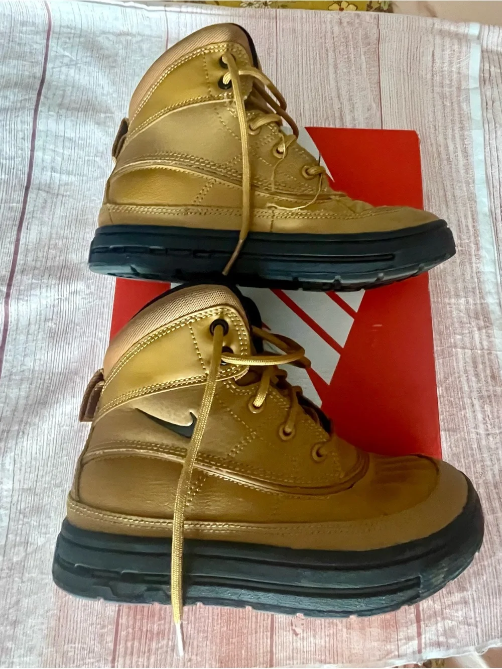Nike ACG Kids Ankle Boots Leather Lace Up Tan/Black US 13C EU 31 IH7684-700